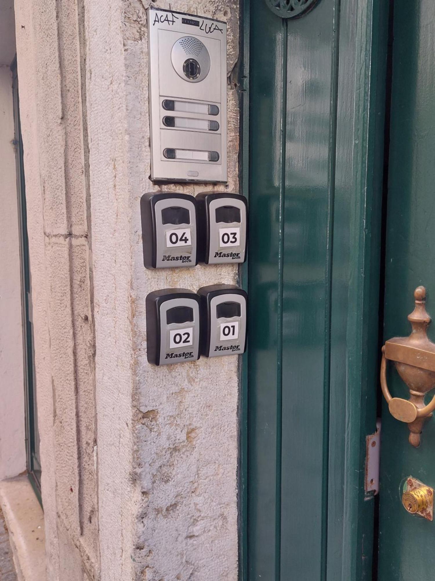 Apartamentos Alfama Fado Lisabona Exterior foto
